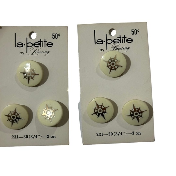 Vintage Set of 6 La Petite Lansing Size 231 3/4” Cream Gold Compass Buttons NOS - Picture 2 of 4